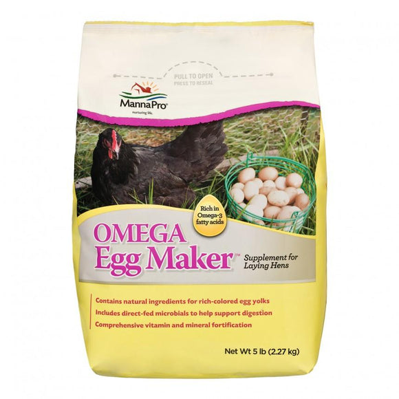 Manna Pro Cracked Corn for Chickens with Purple Corn